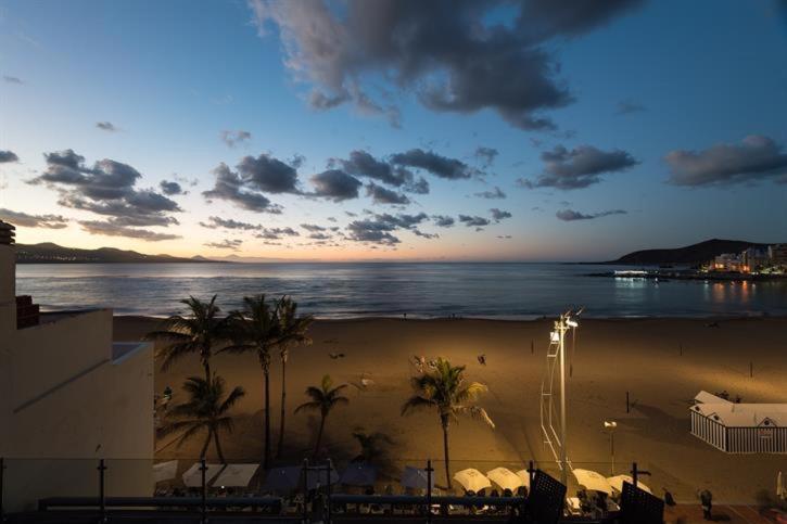 Seafront Las Canteras Las Palmas de Gran Canaria Bagian luar foto